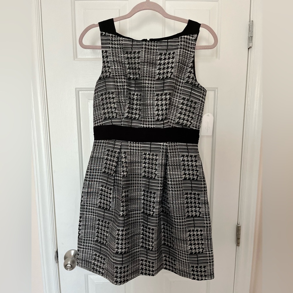 Jessica Simpson black and gray pleated dress NWT